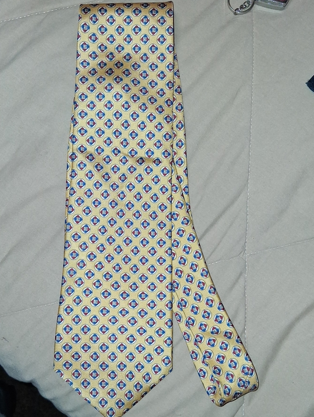 Yellow Micro-Pattern Men’s Tie with Blue Accents
